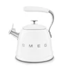SMEG VÍZFORRALÓ TEÁSKANNA, retro, síppal, fehér