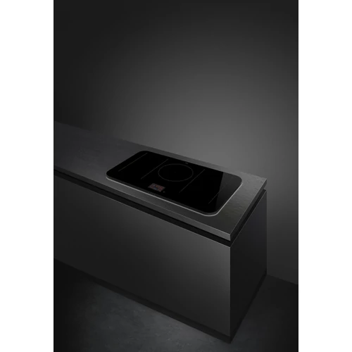 SMEG INDUKCIÓS FŐZŐLAP, Isola design, Alta Pro kollekció, 90 cm, 5 főzőzóna, 2 MultiZone, fekete üveg/matt fekete