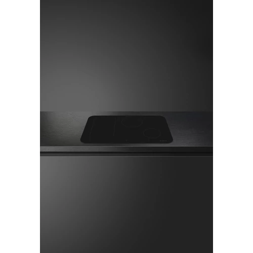 SMEG INDUKCIÓS FŐZŐLAP, Isola design, Flat kollekció, 80 cm, 4 főzőzóna, 1 MultiZone, fekete üveg