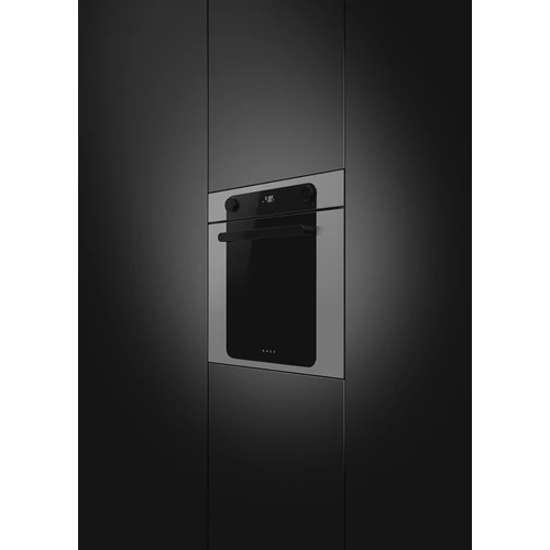 SMEG KOMBINÁLT PIROLITIKUS SÜTŐ, GŐZFUNKCIÓVAL, Musa design, Galileo, 60 cm, CS LCD, ezüst/fekete, Schuko