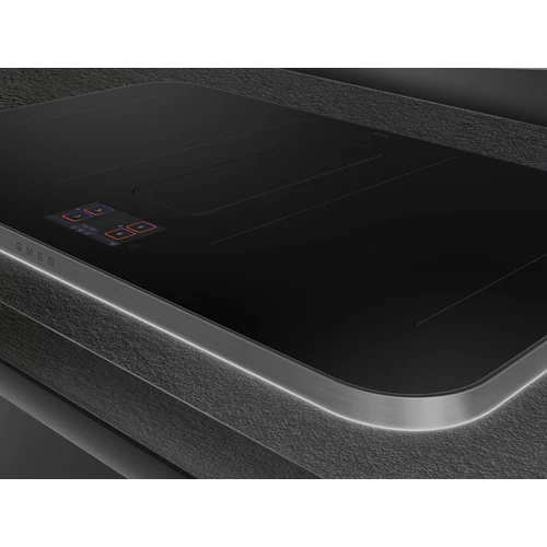 SMEG PÁRAELSZÍVÓVAL INTEGRÁLT INDUKCIÓS FŐZŐLAP, Isola design, Alta Pro kollekció, 83x52 cm, TFT, fekete üveg/inox