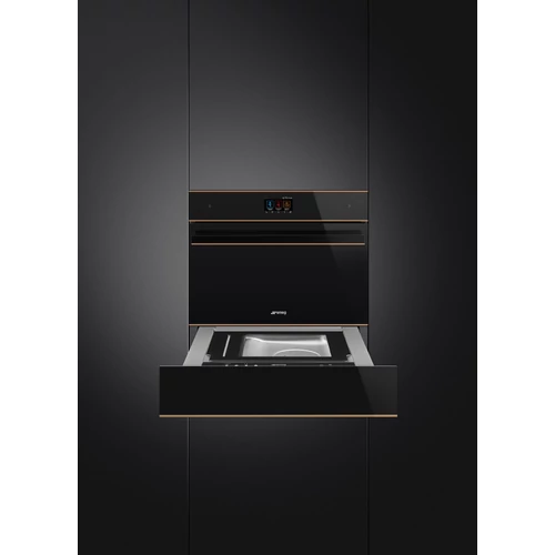 SMEG SOKKOLÓ HŰTŐ, Dolce Stil Novo design, 45 cm, TFT, fekete üveg, réz dísz
