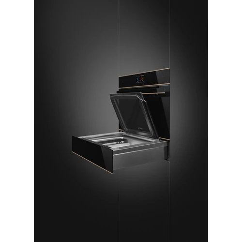 SMEG SOKKOLÓ HŰTŐ, Dolce Stil Novo design, 45 cm, TFT, fekete üveg, réz dísz